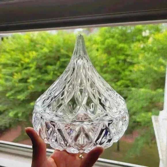 New in Box JONAL Crystal Trinkey/Candy Clear Hershey's Kiss Crytal Candy Dish - Picture 1 of 11